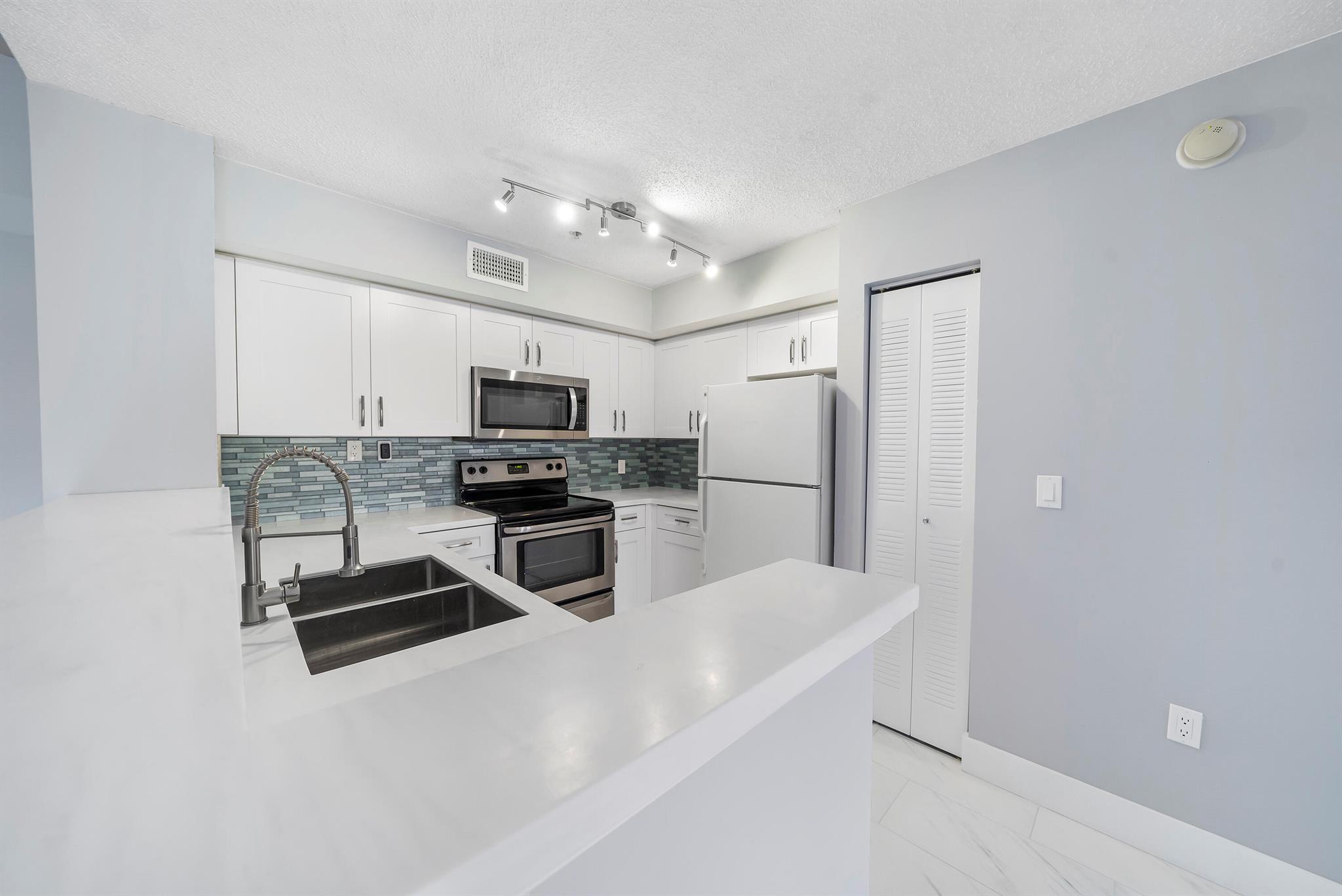 7896 Sonoma Springs Circle 304