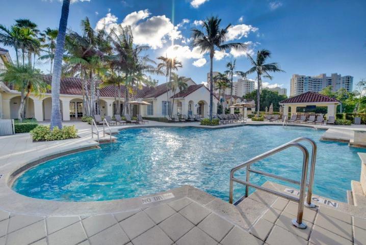 3606 S Ocean Boulevard 402