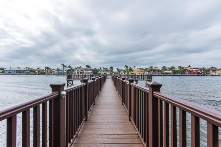3606 S Ocean Boulevard 402