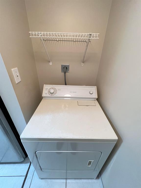 520 S Park Road 28-12
