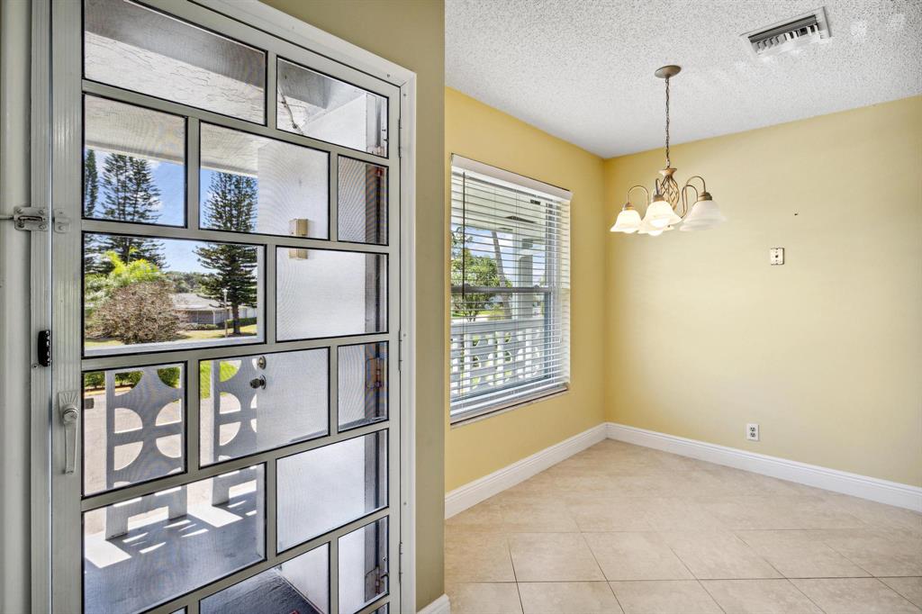 2701 SW 13th Street 202