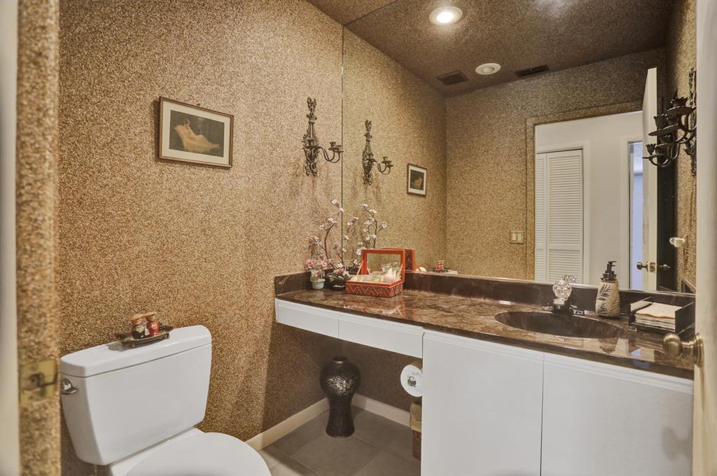 21877 Old Bridge Trail