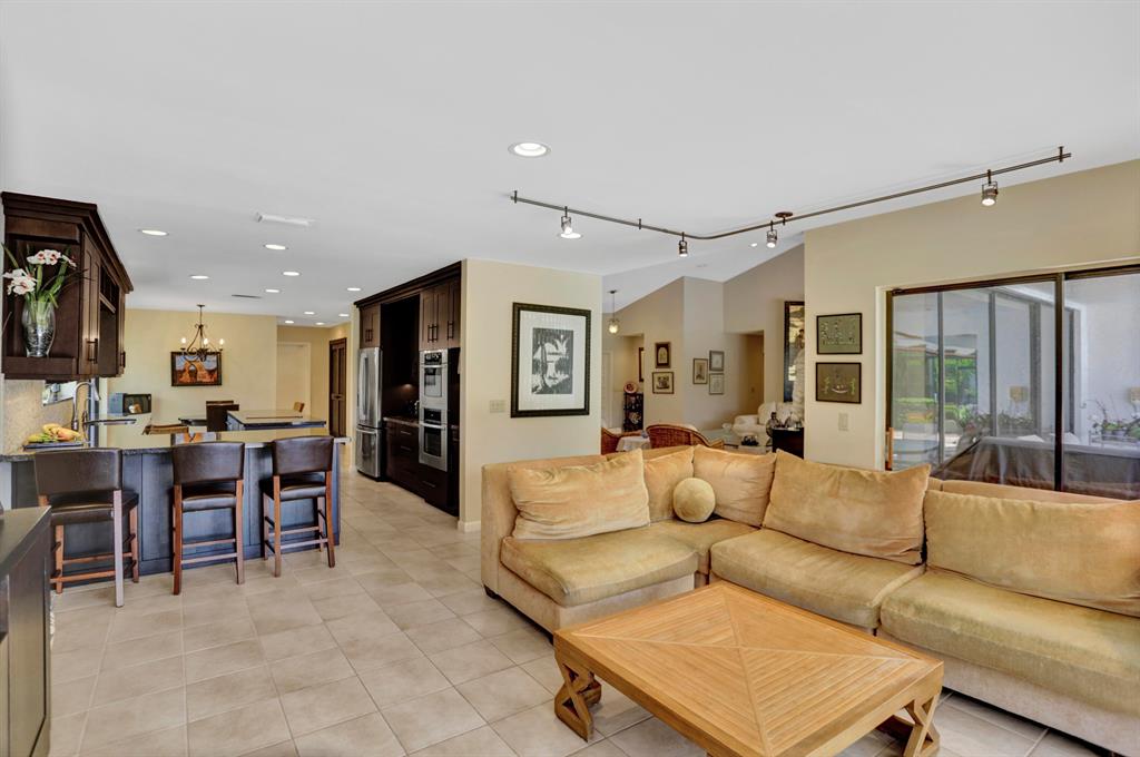 21877 Old Bridge Trail