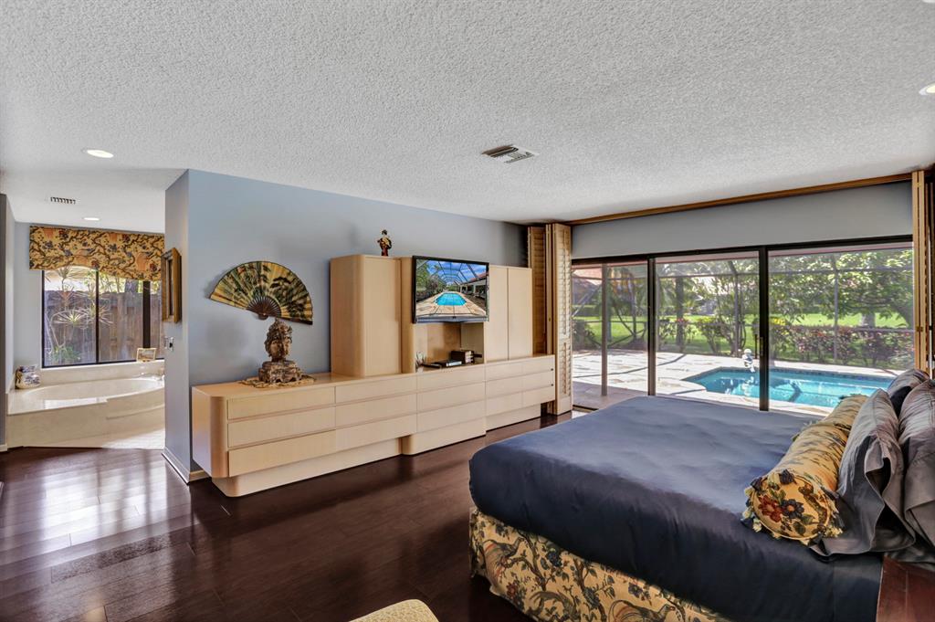 21877 Old Bridge Trail