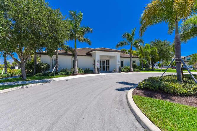 1071 Azul Court