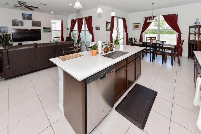1071 Azul Court