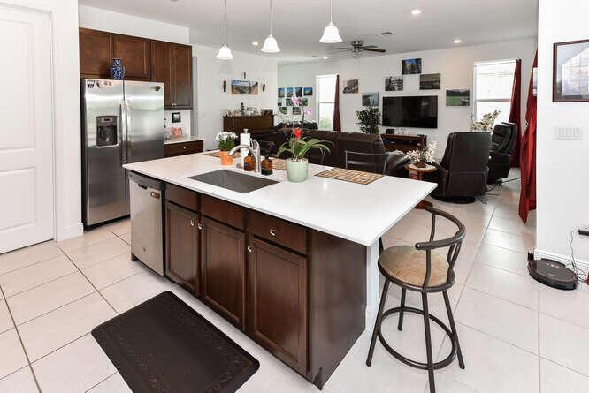 1071 Azul Court