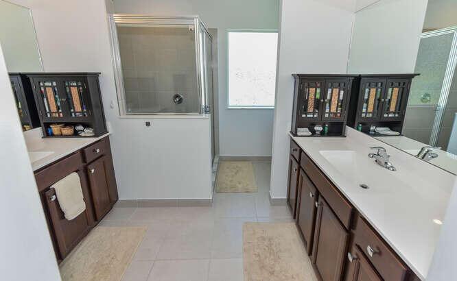 1071 Azul Court