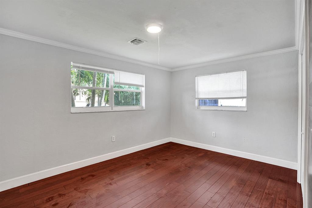 256 SW 11th Place