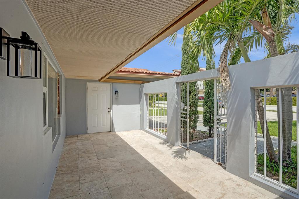 256 SW 11th Place