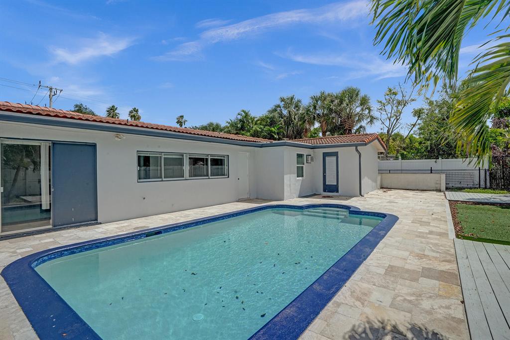 256 SW 11th Place