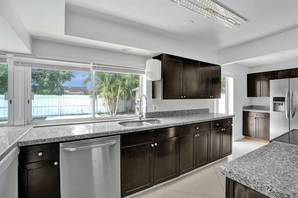 256 SW 11th Place