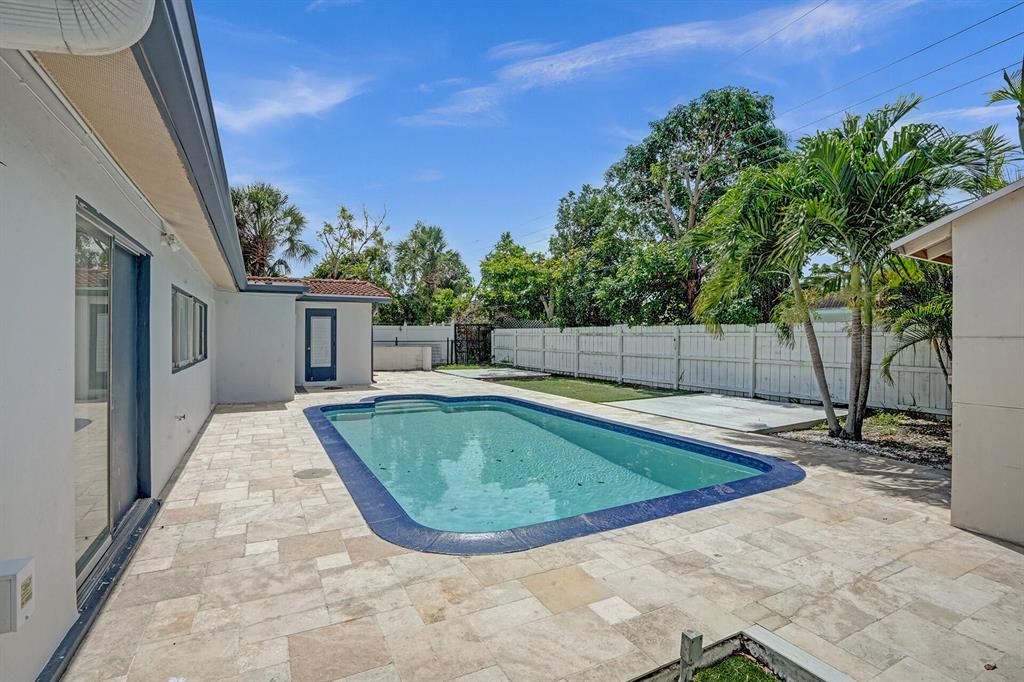 256 SW 11th Place