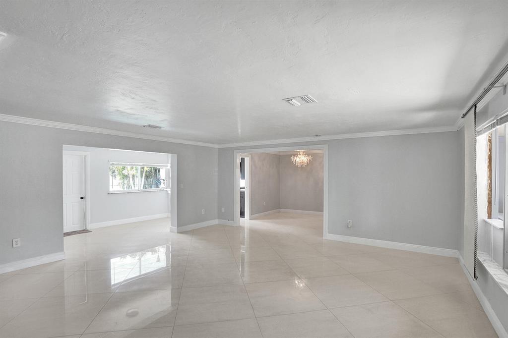 256 SW 11th Place