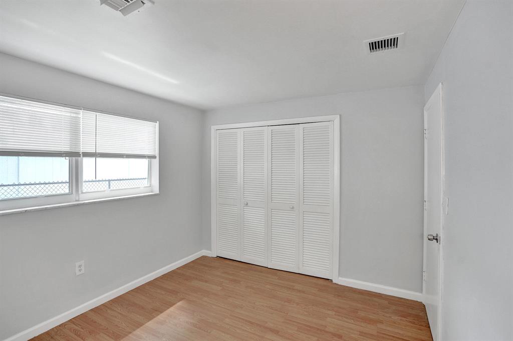 256 SW 11th Place