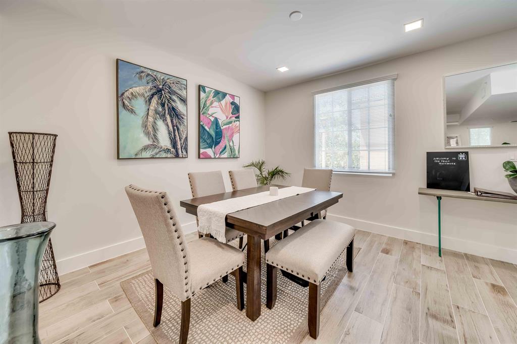2951 NE 185th Street 2003