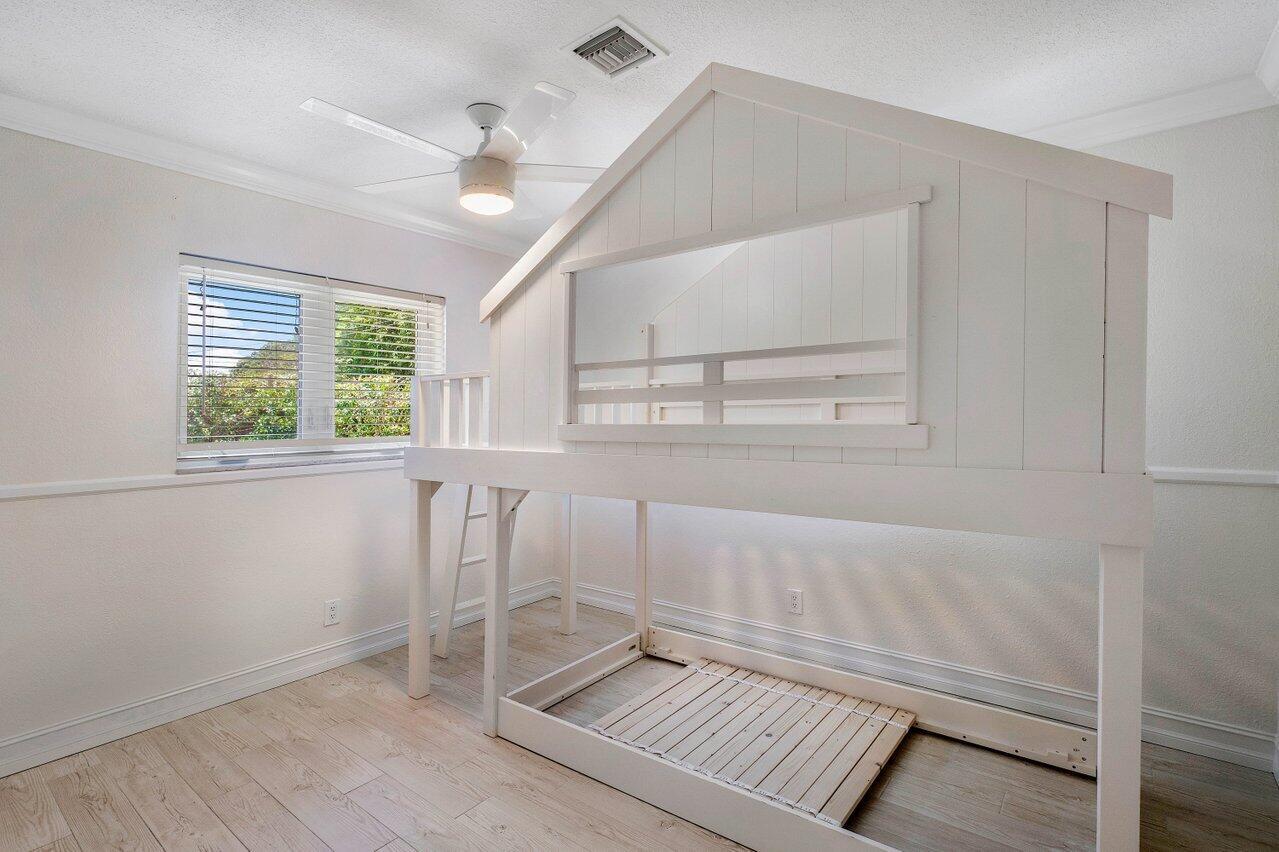1061 NW 3rd Street