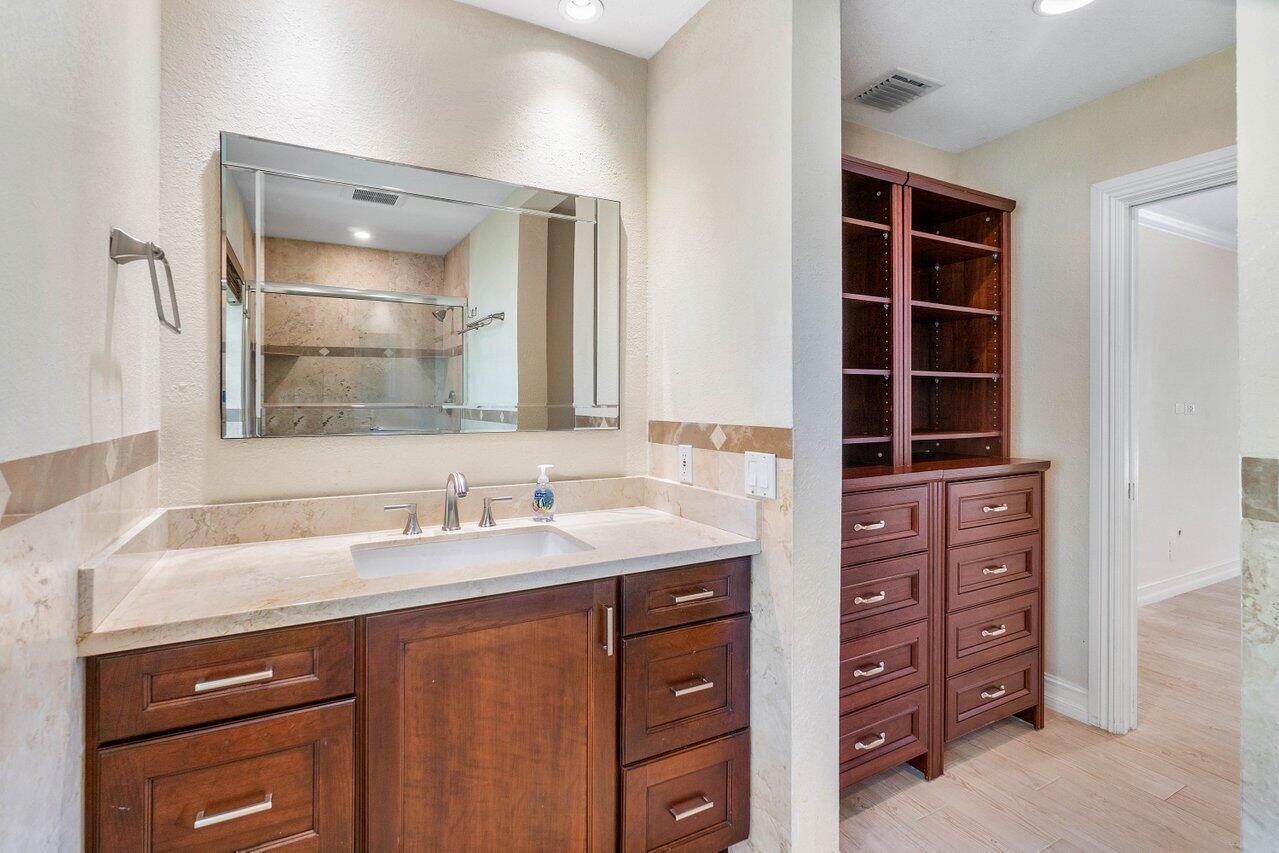 1061 NW 3rd Street
