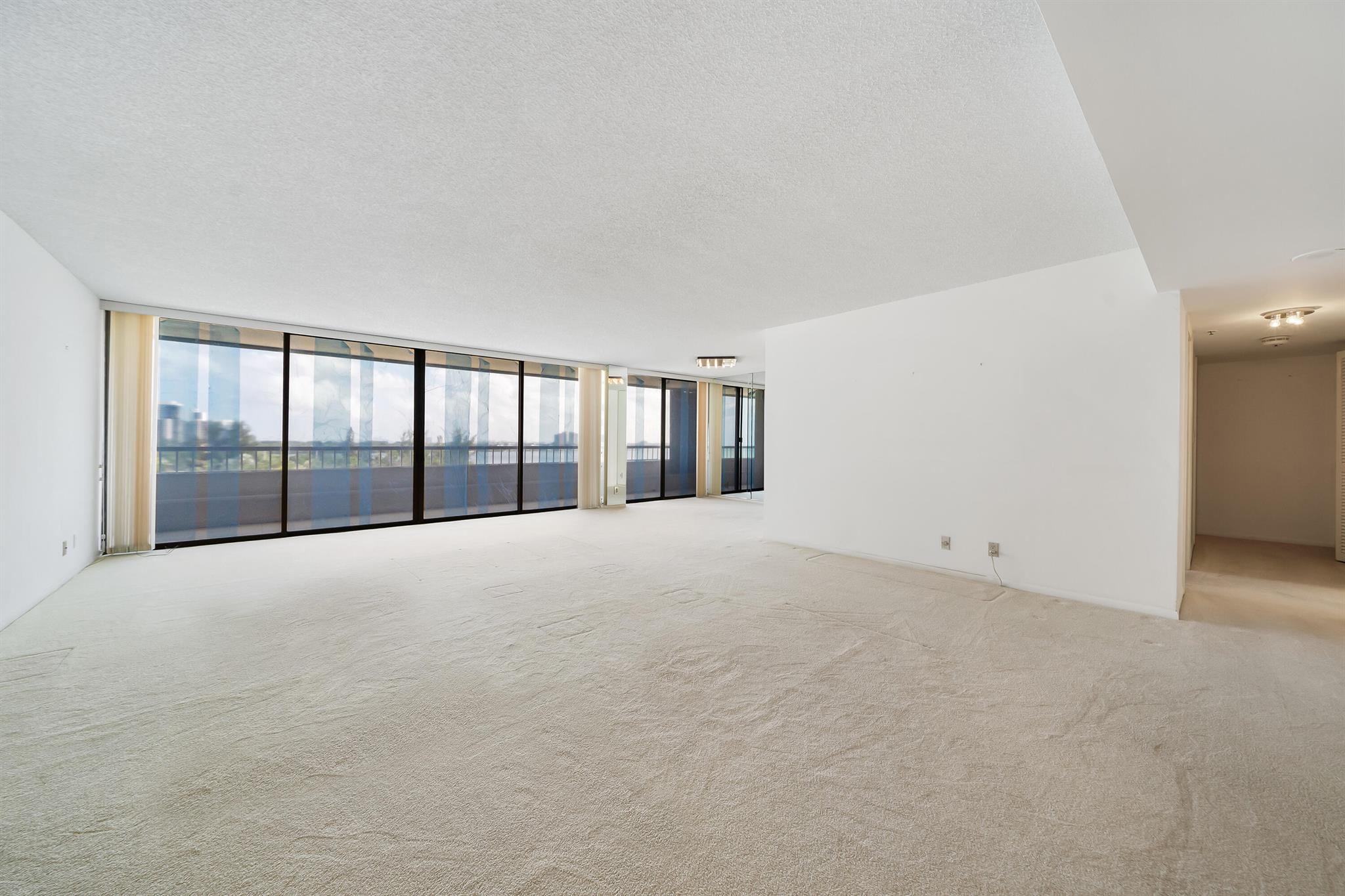 5280 N Ocean Drive 3f