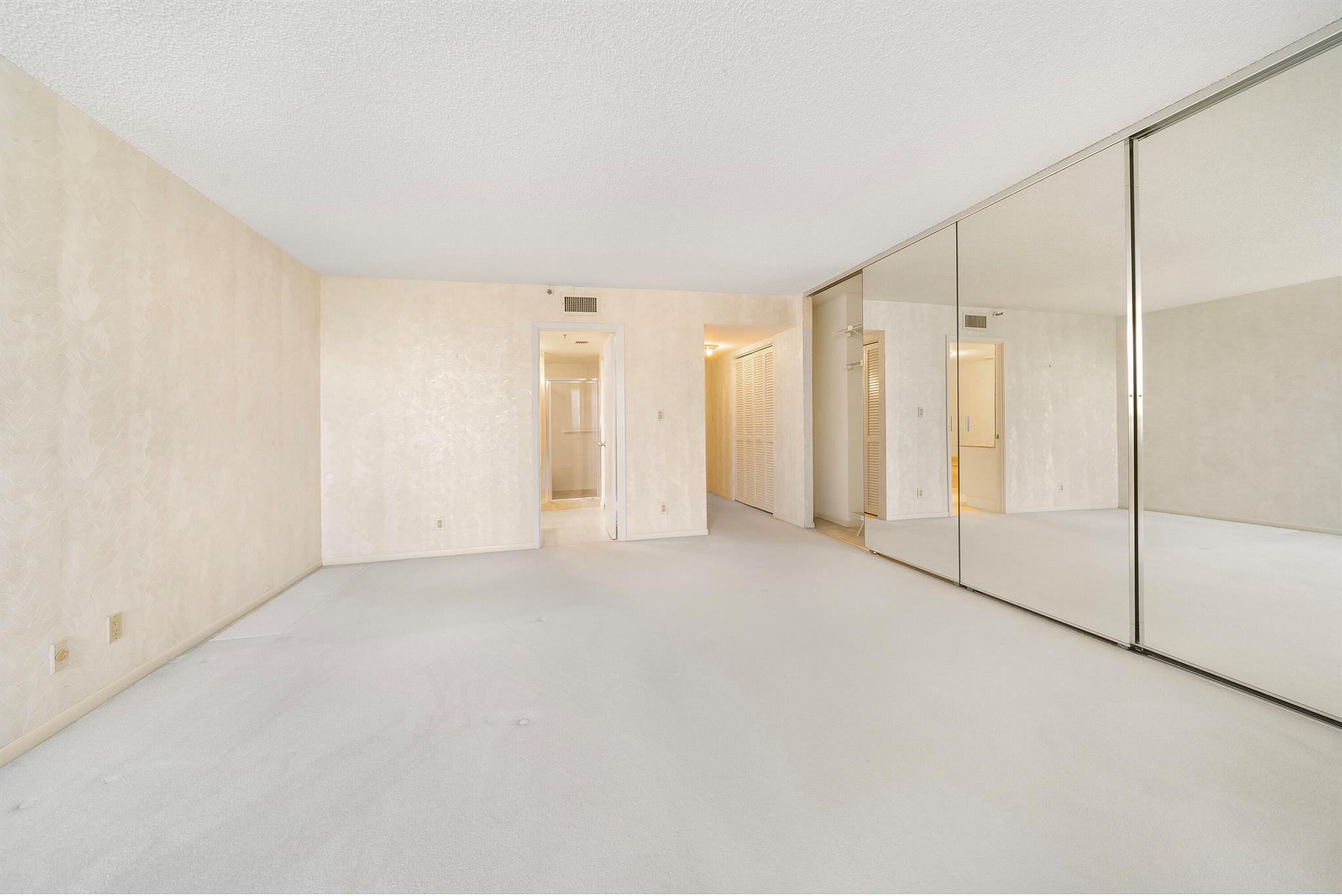 5280 N Ocean Drive 3f