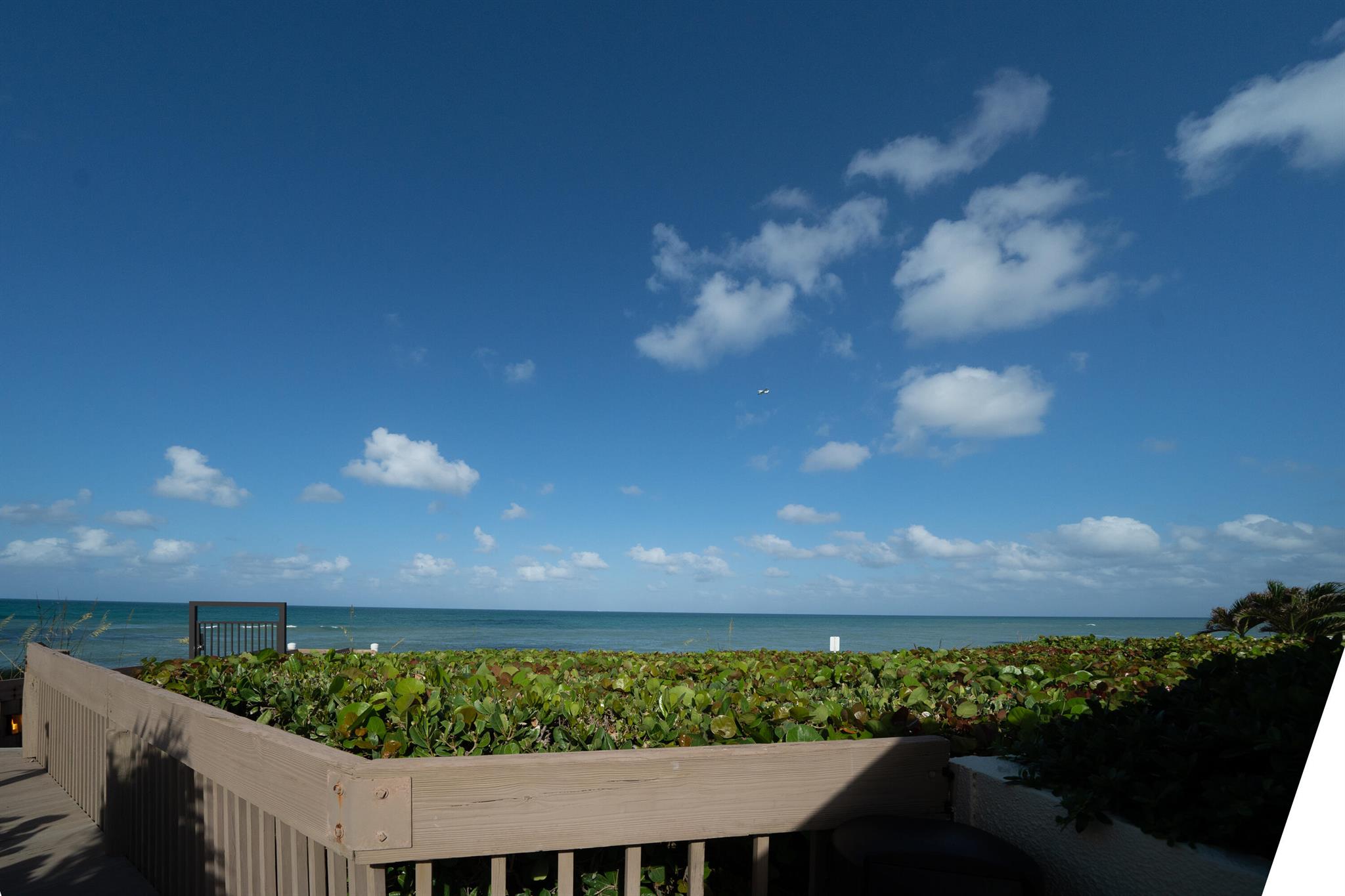 5280 N Ocean Drive 3f