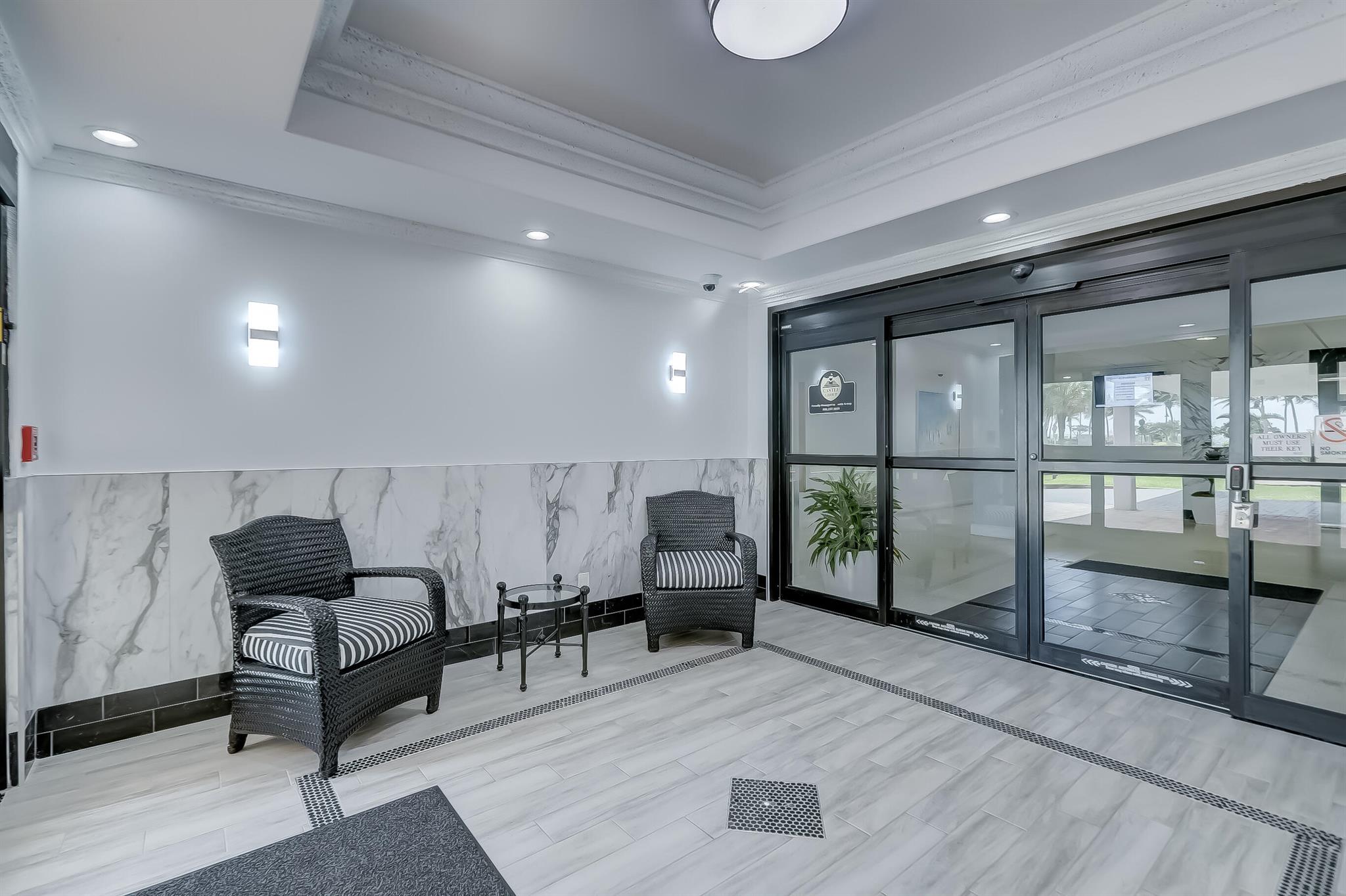 405 N Ocean Boulevard 1403
