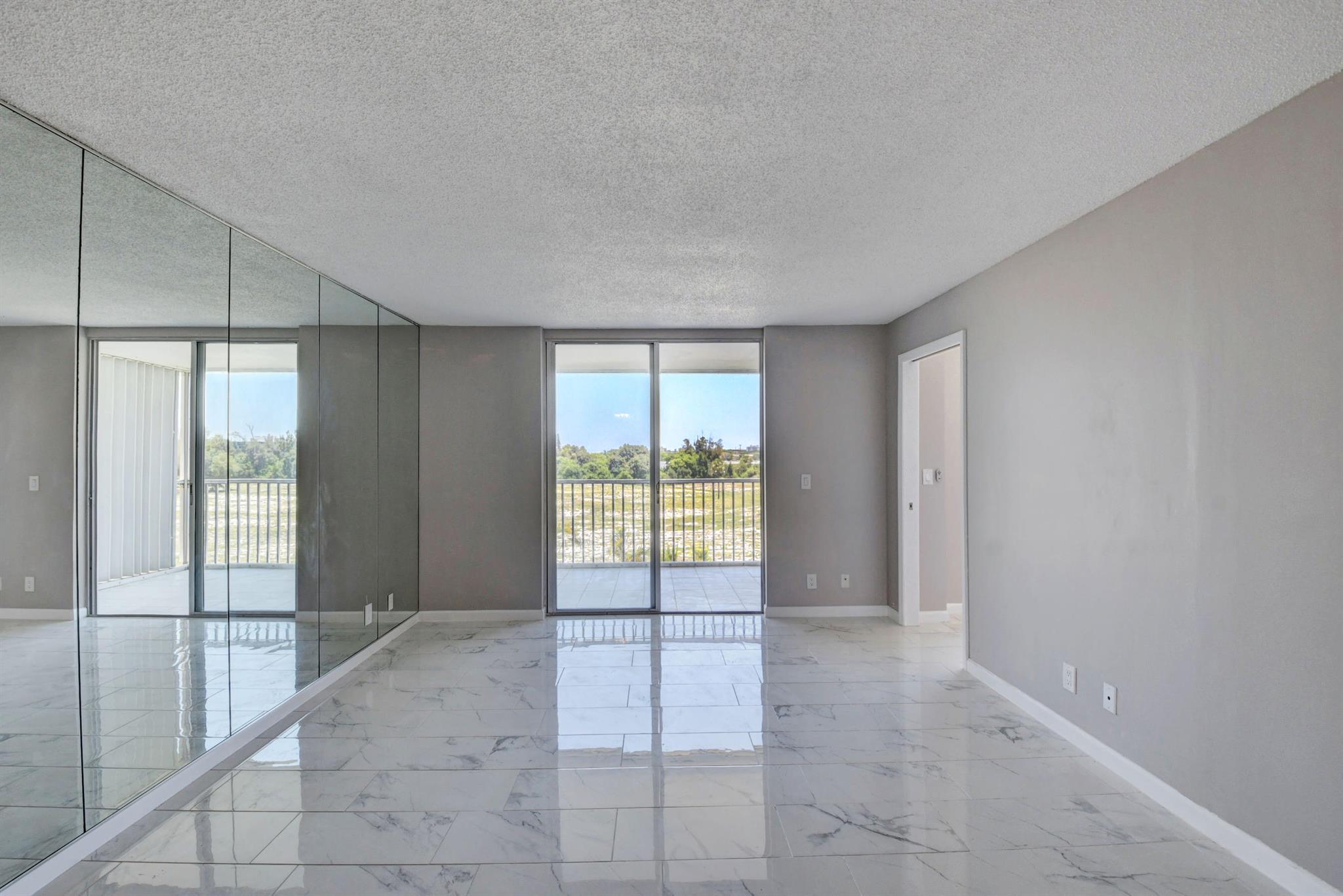 5500 NW 2nd Avenue 418