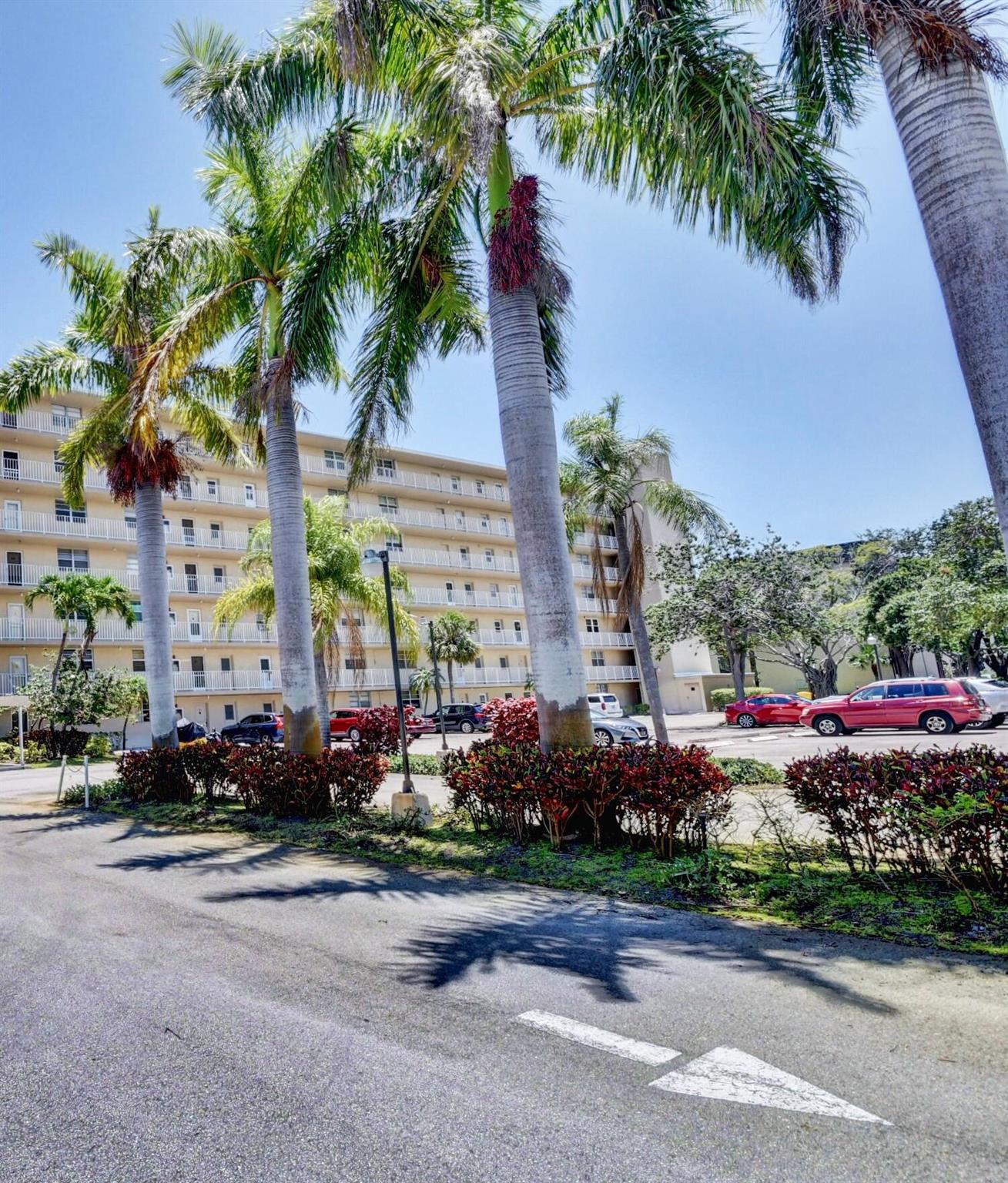 5500 NW 2nd Avenue 418