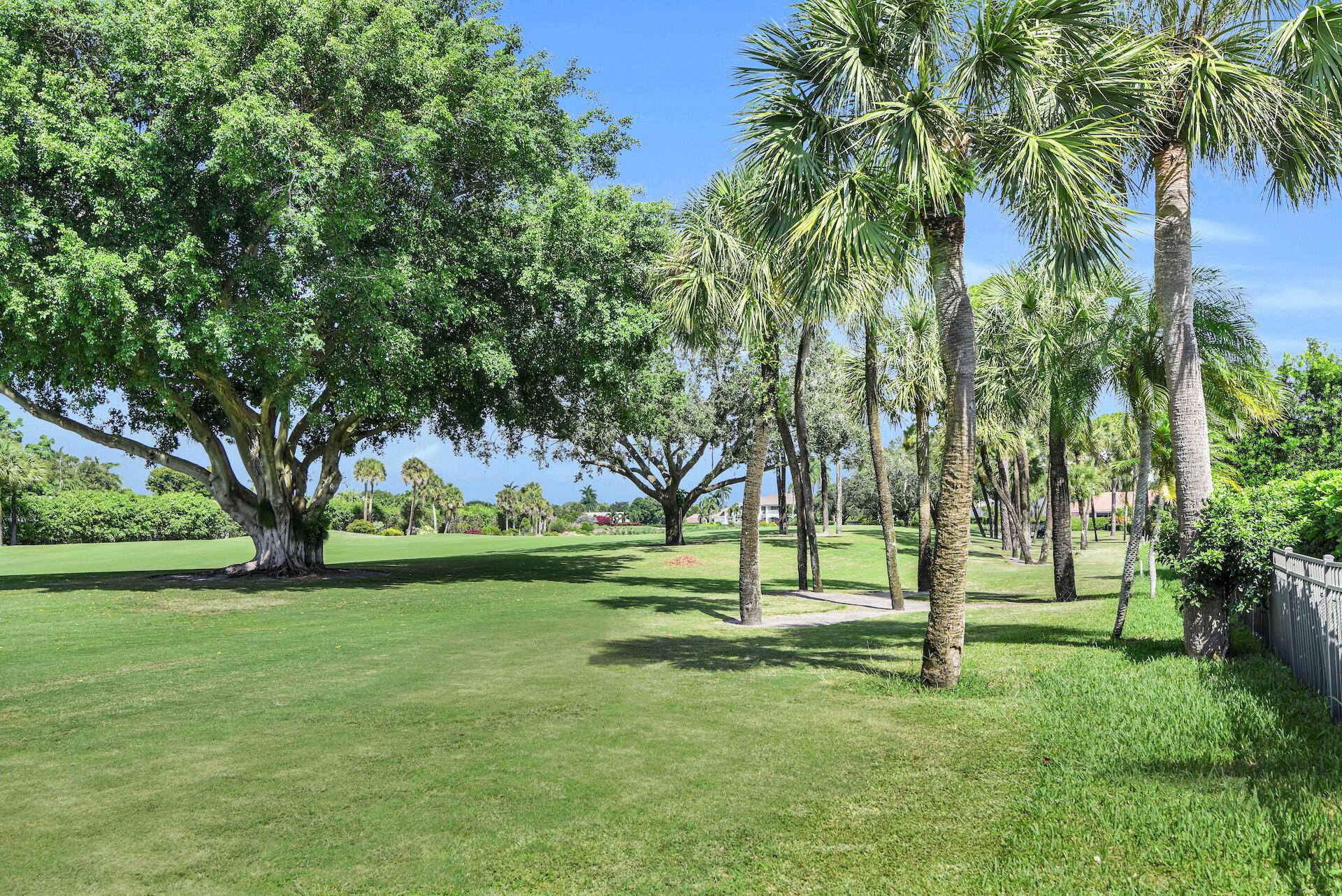 4500 Bocaire Boulevard