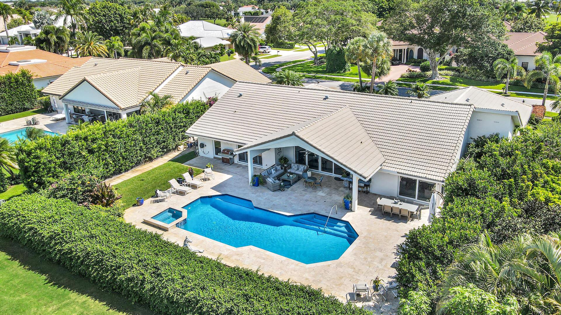 4500 Bocaire Boulevard
