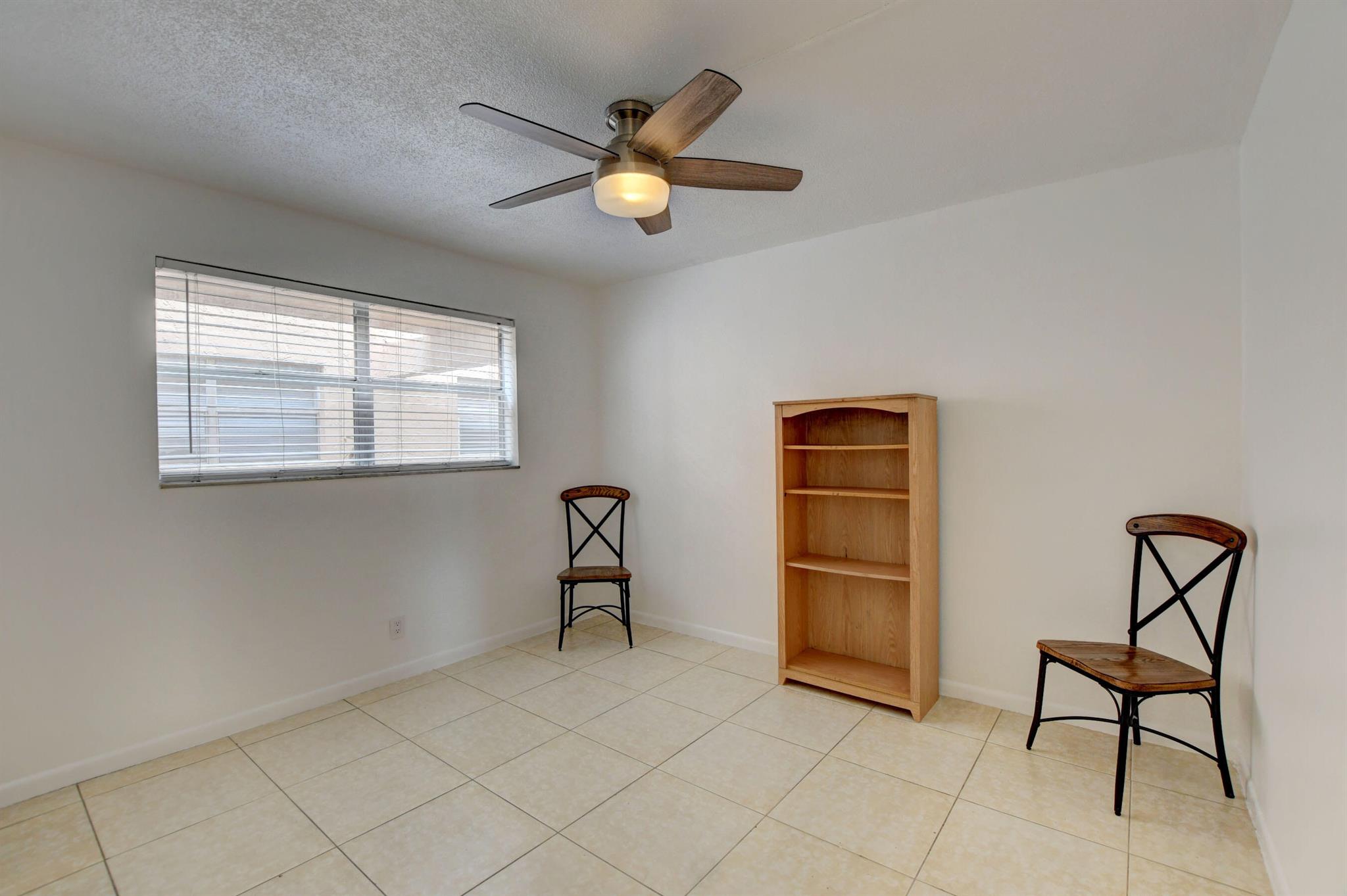 450 SW 2nd Avenue 102