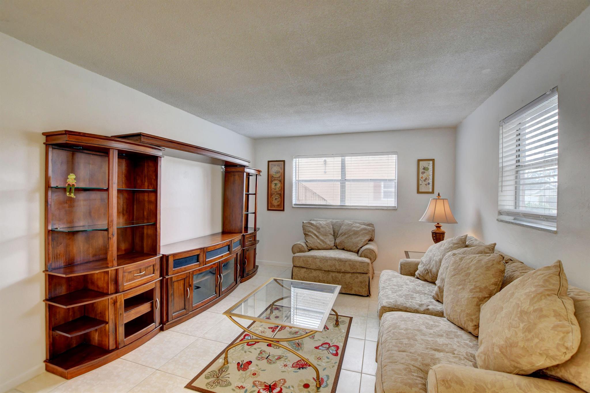450 SW 2nd Avenue 102