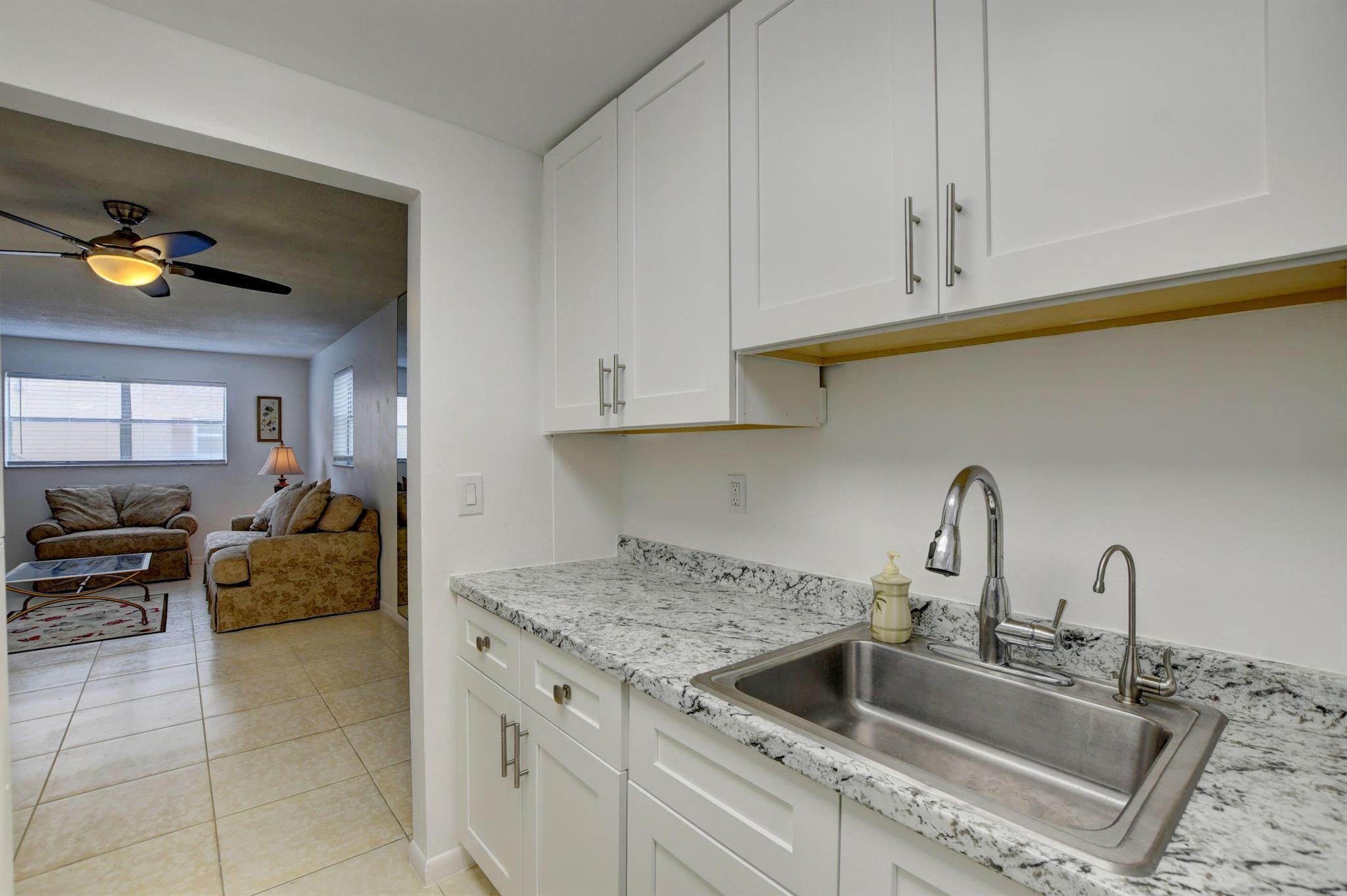 450 SW 2nd Avenue 102