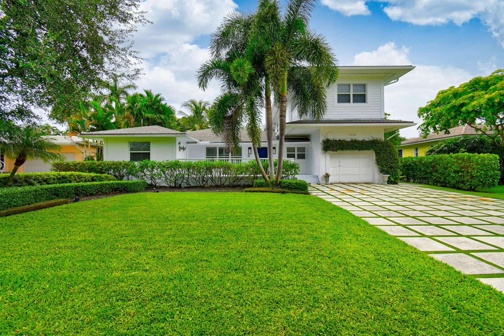 1110 Seaspray Avenue