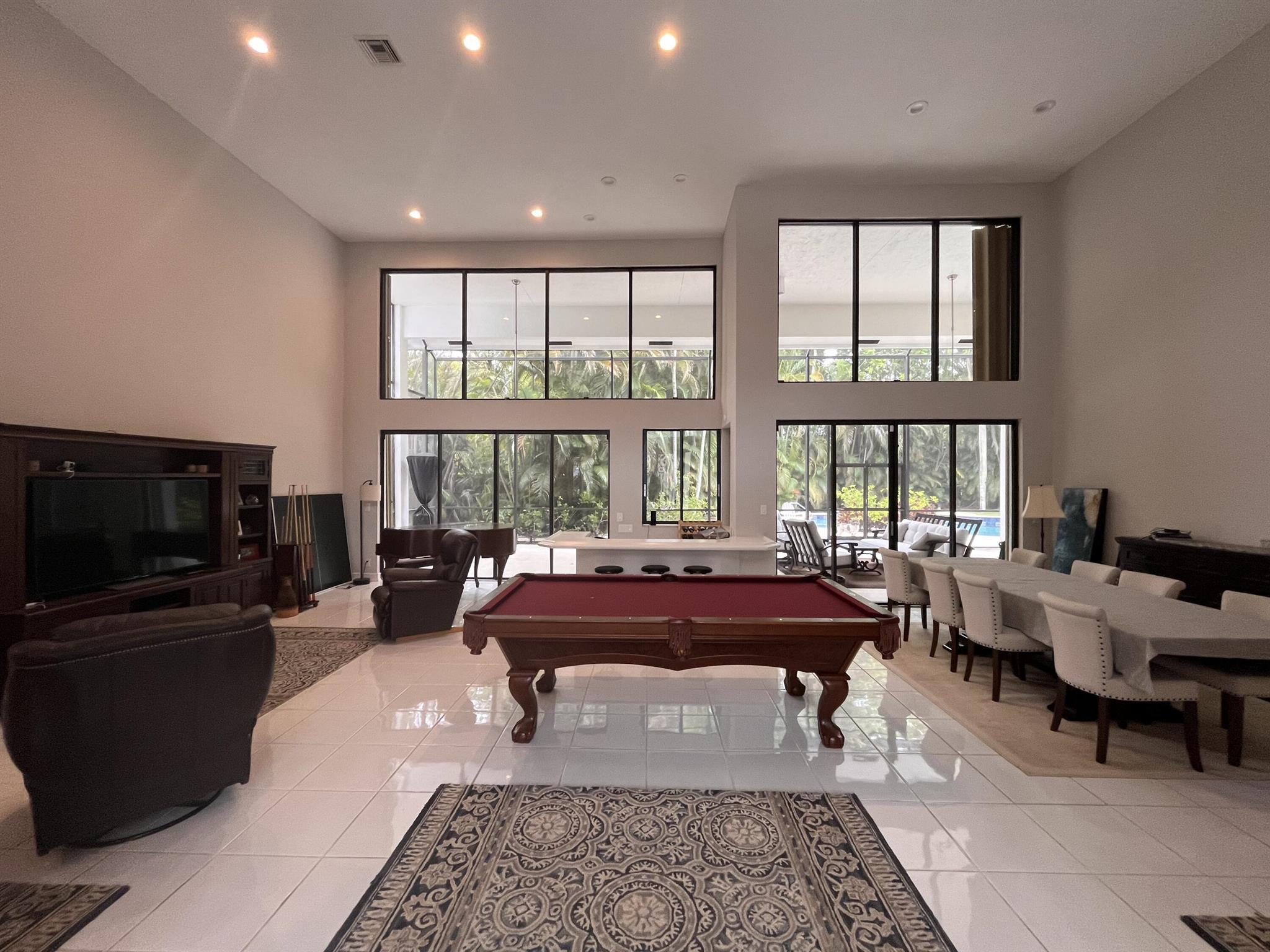 2309 NW 64th Street