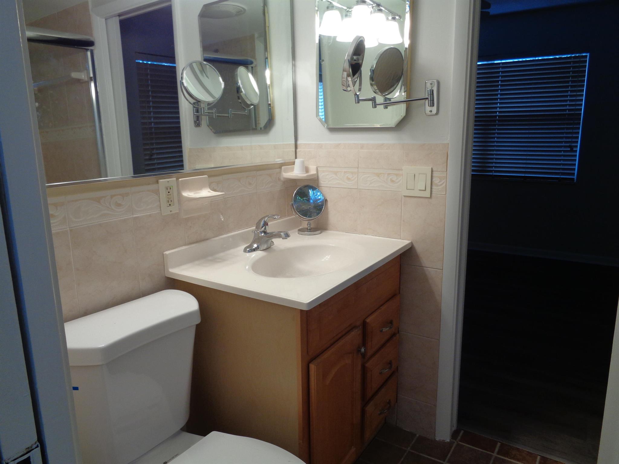 2751 NE 1st Street 101