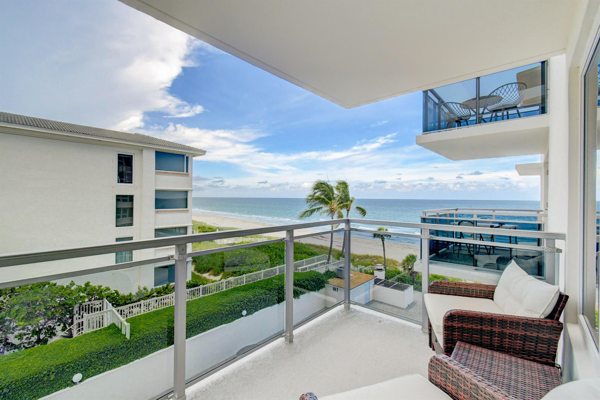 2066 N Ocean Boulevard 4 Nw