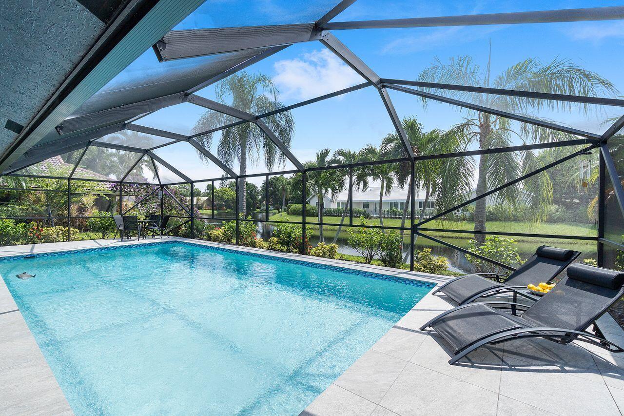 2406 Lob Lolly Lane