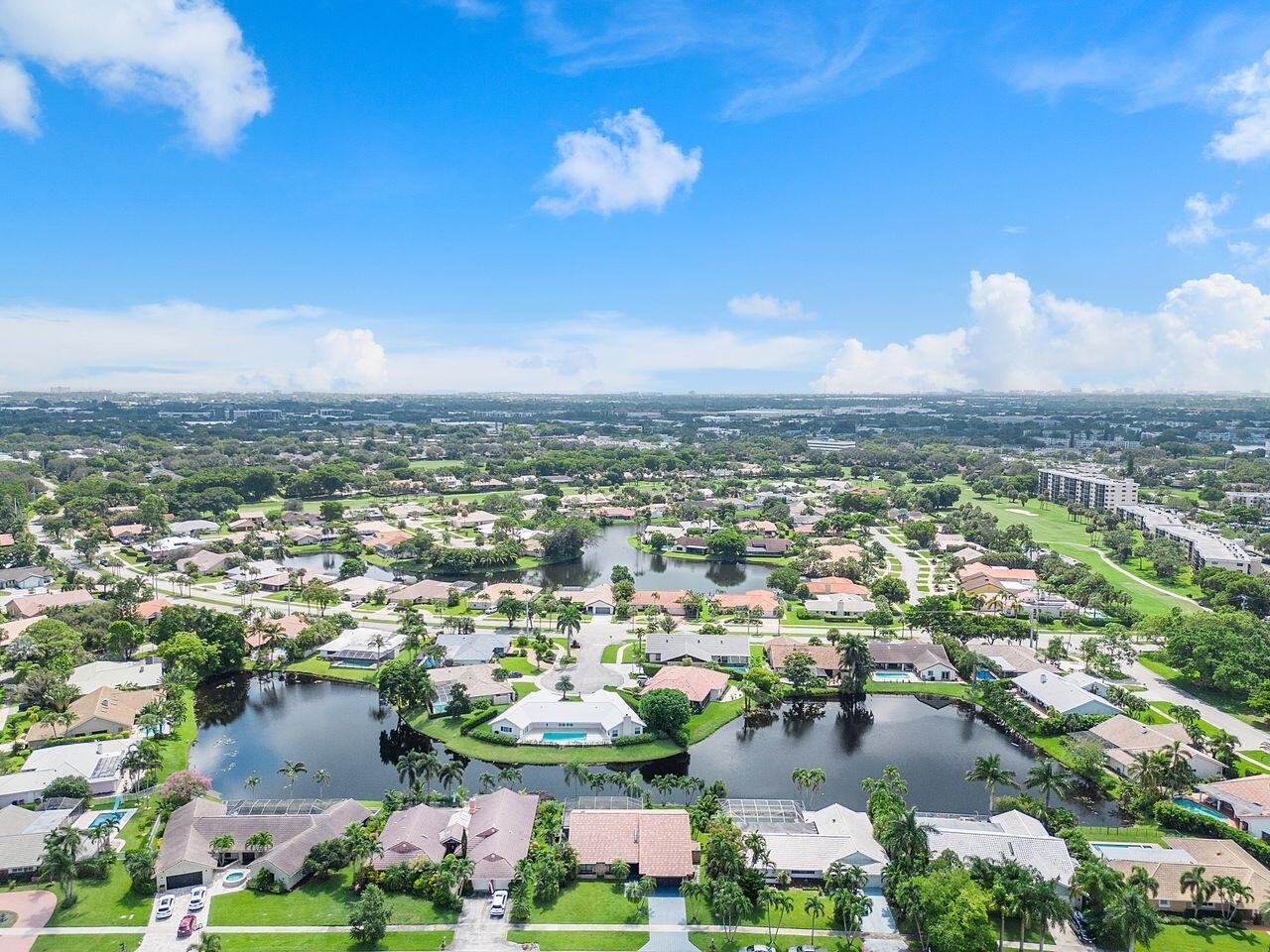 2406 Lob Lolly Lane
