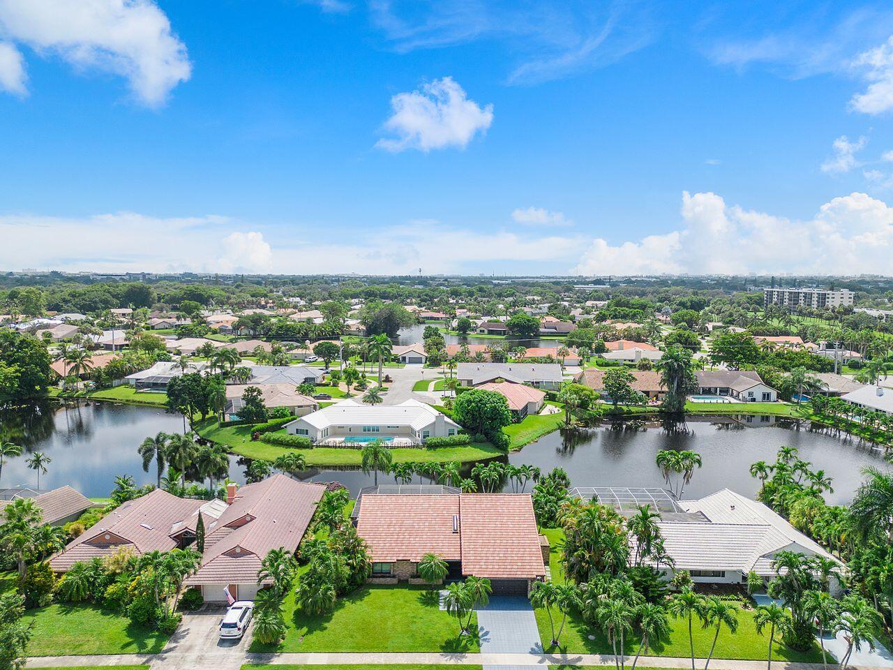 2406 Lob Lolly Lane