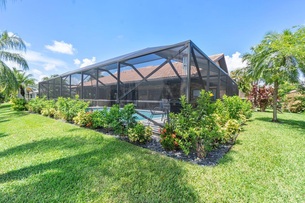 2406 Lob Lolly Lane