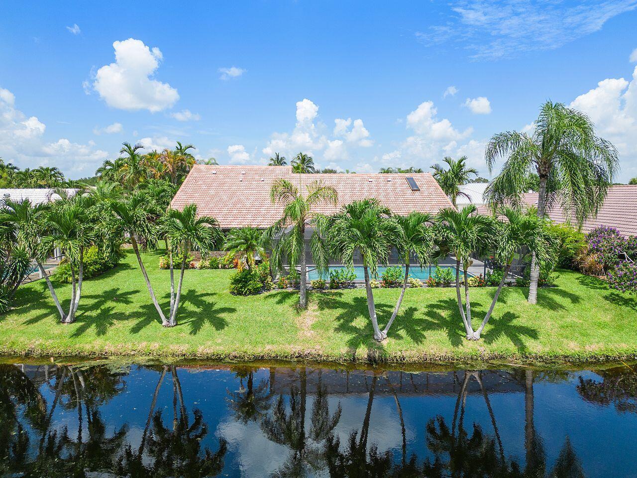 2406 Lob Lolly Lane