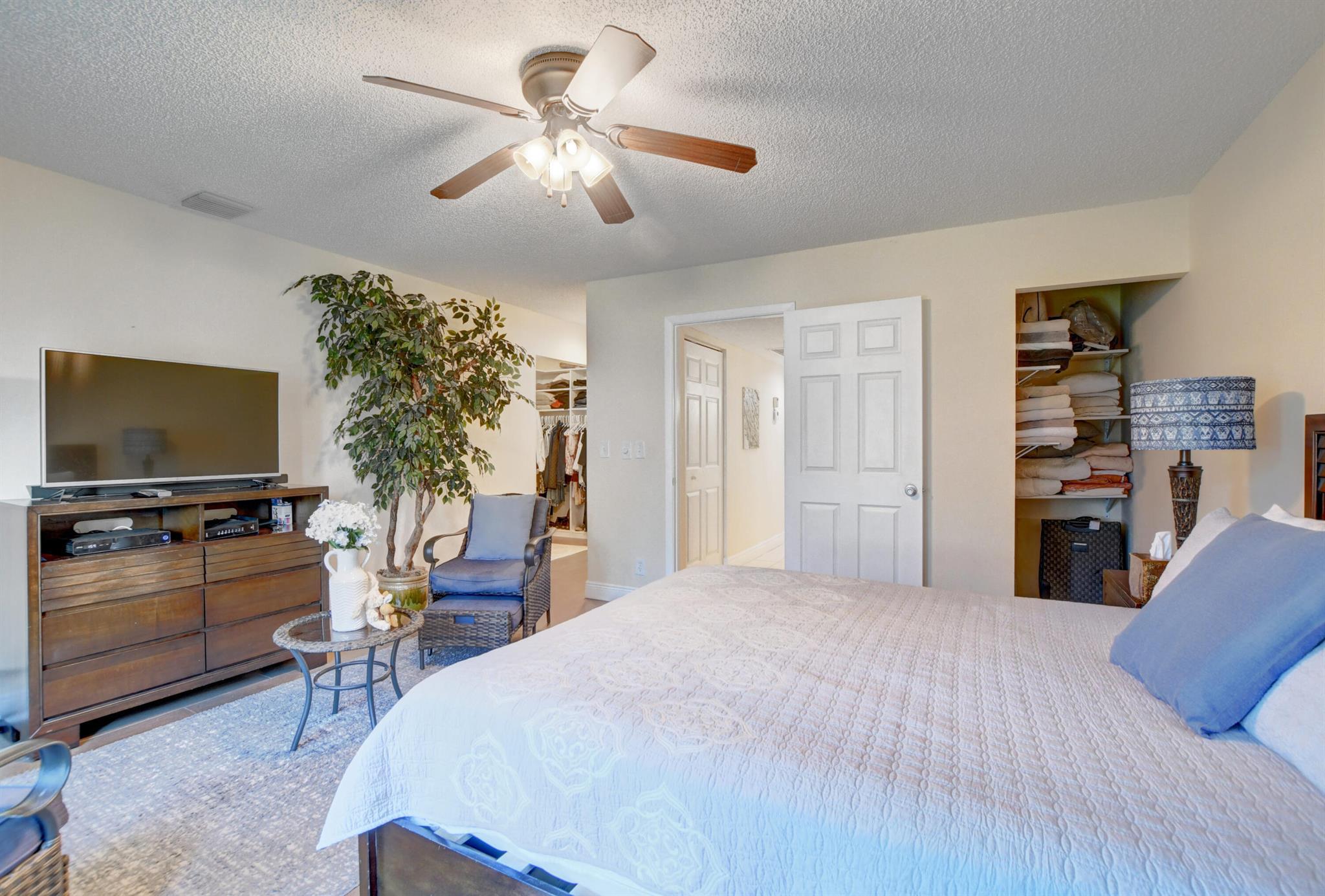 5110 Nesting Way B