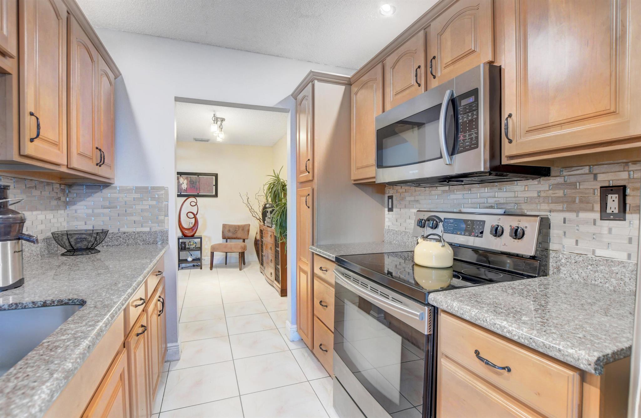 5110 Nesting Way B