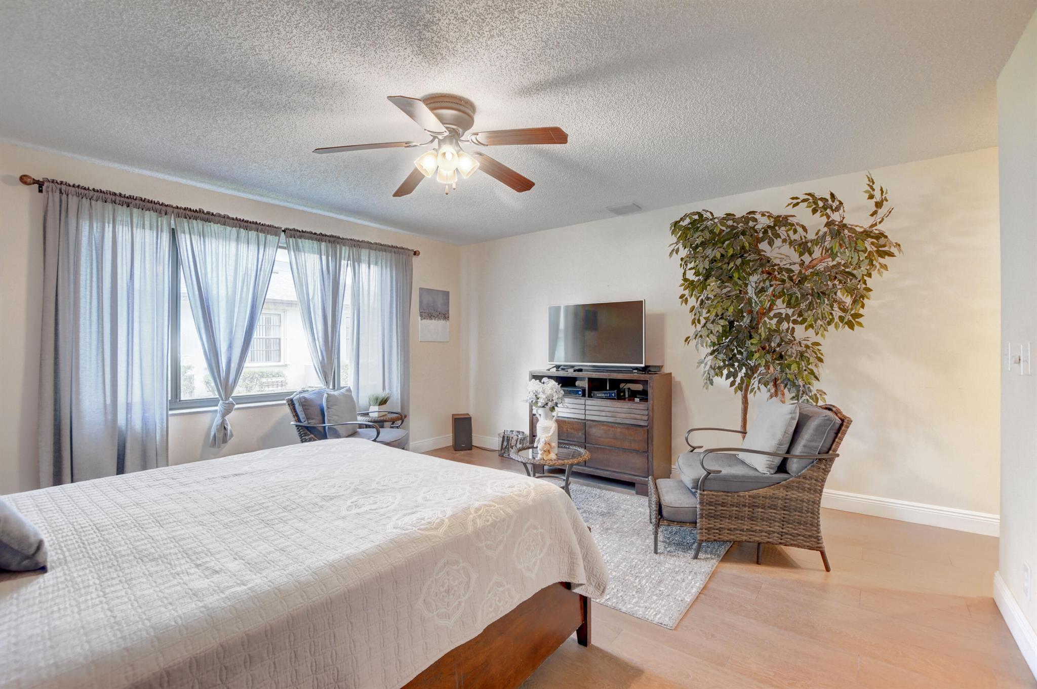 5110 Nesting Way B