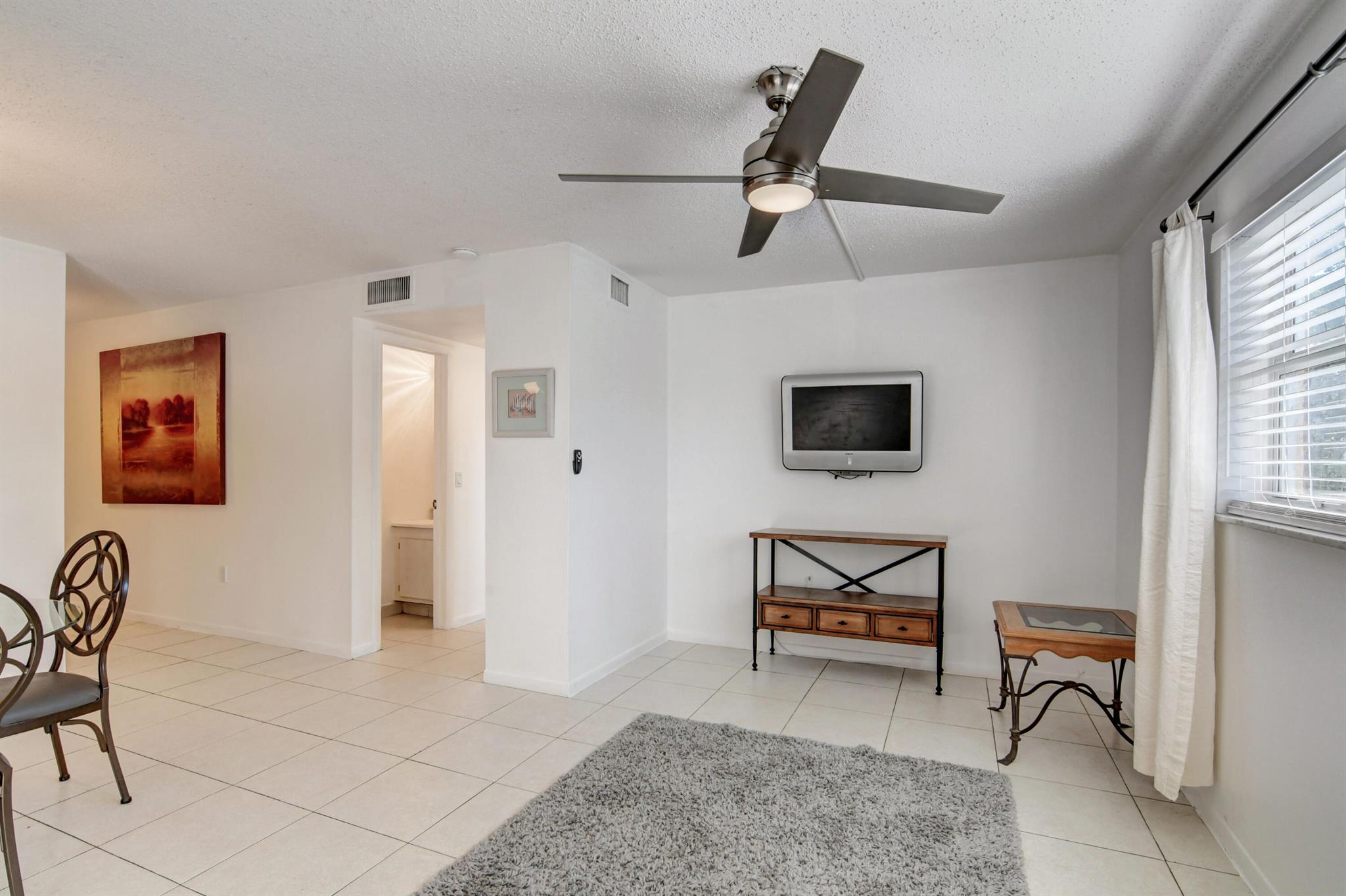 650 SW 2nd Avenue 250-E