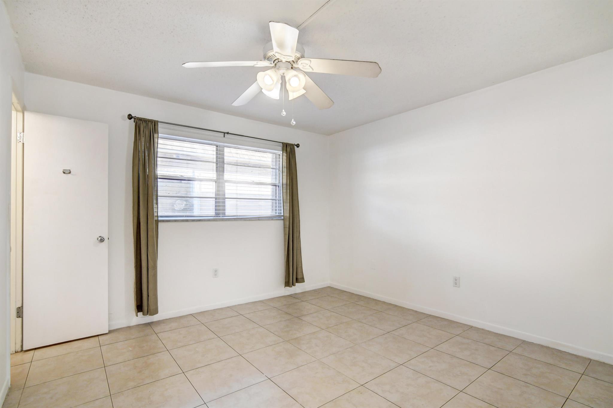 650 SW 2nd Avenue 250-E