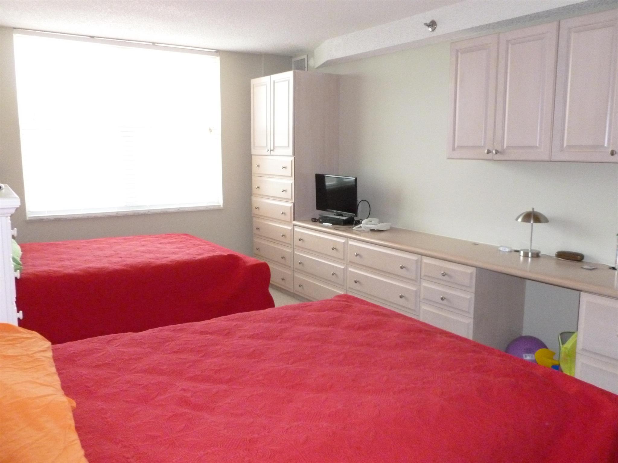 4511 S Ocean Boulevard 904