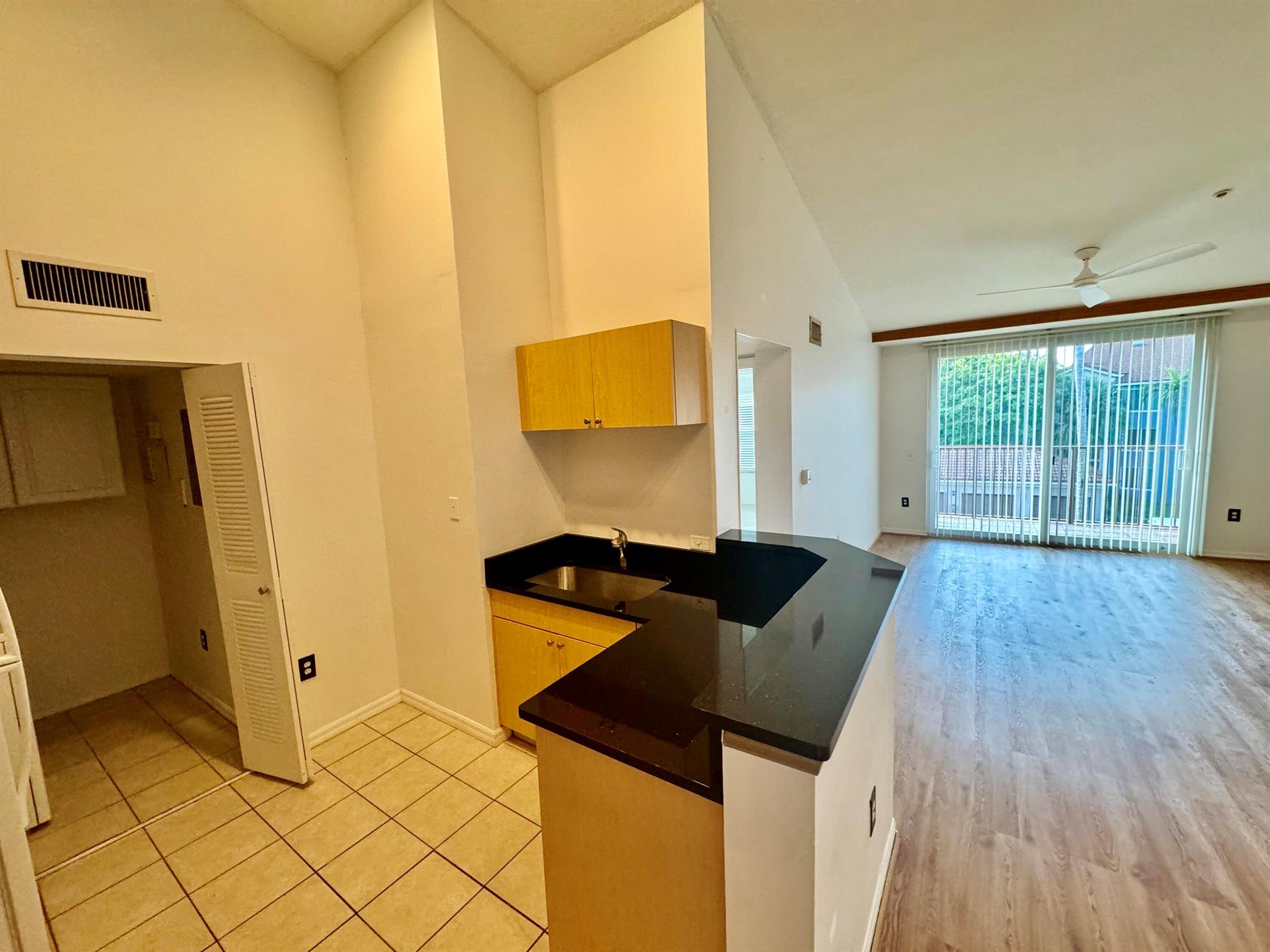 719 Villa Circle 719