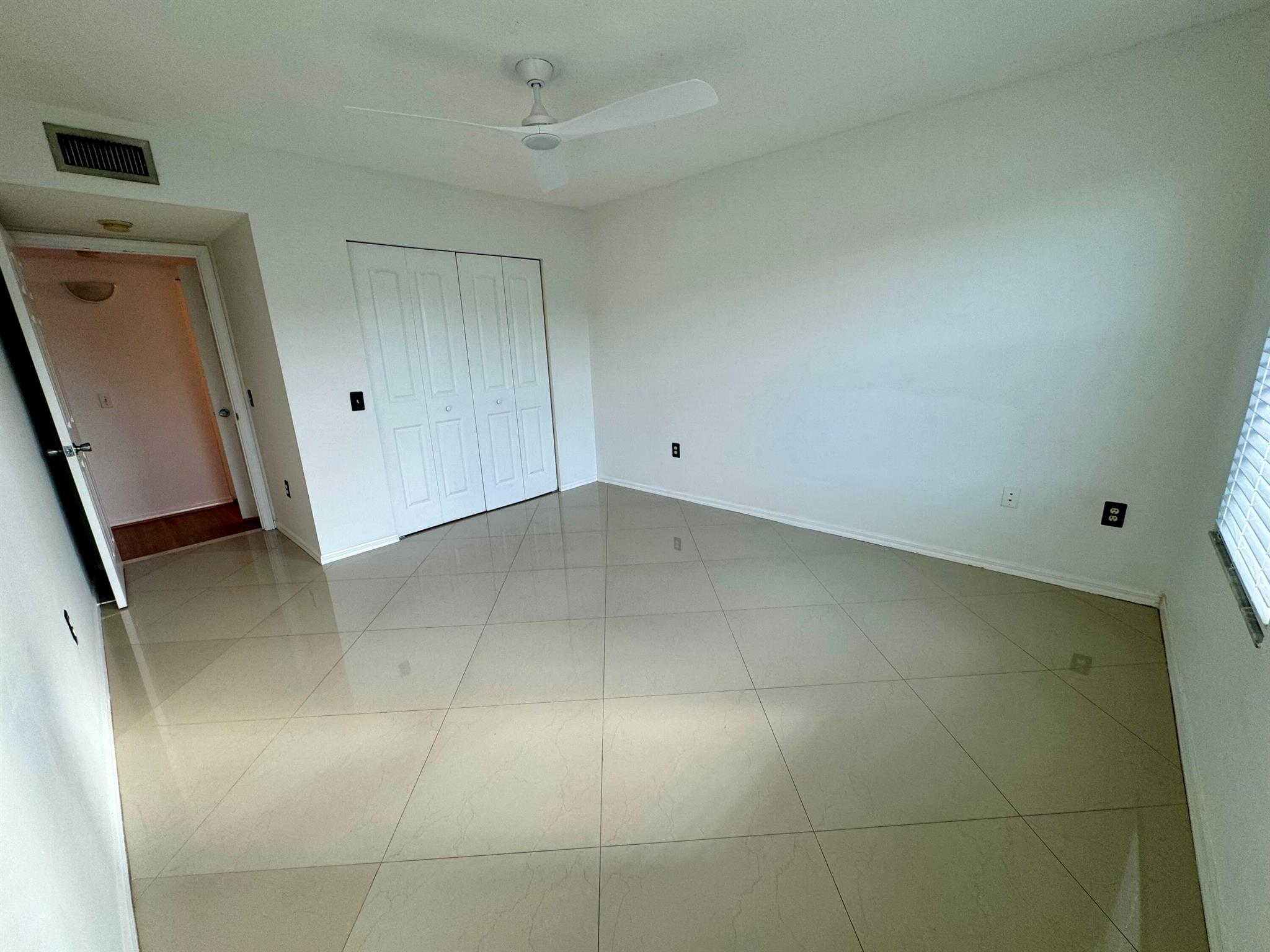 719 Villa Circle 719